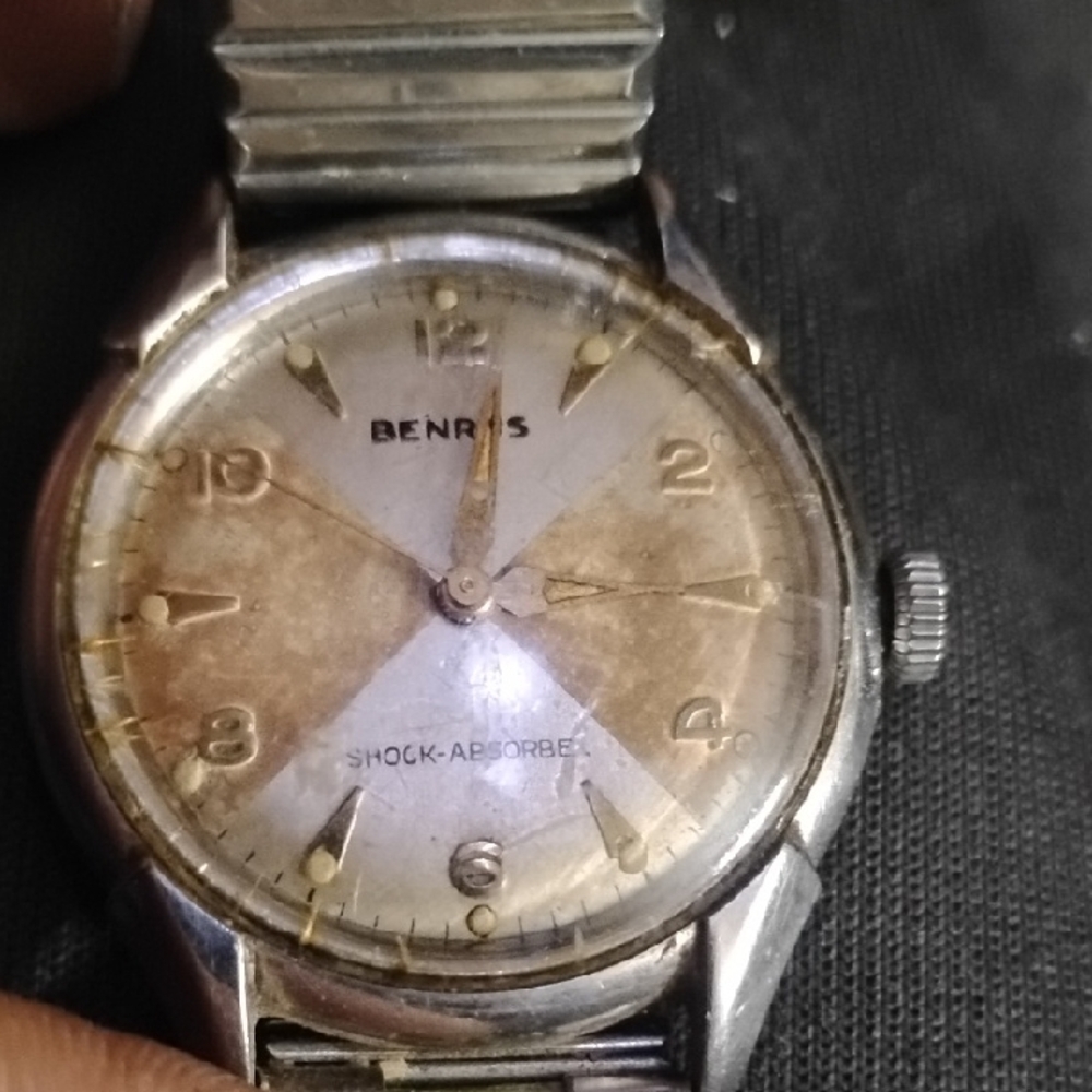 Beneus Vintage Unique Dial Wind Up Watch